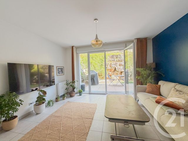 Appartement T2 à vendre - 2 pièces - 49.37 m2 - ST CYR AU MONT D OR - 69 - RHONE-ALPES - Century 21 Agence Du Mont D'Or