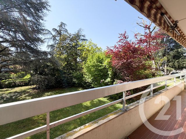 Appartement à vendre - 4 pièces - 86.08 m2 - CHAMPAGNE AU MONT D OR - 69 - RHONE-ALPES - Century 21 Agence Du Mont D'Or