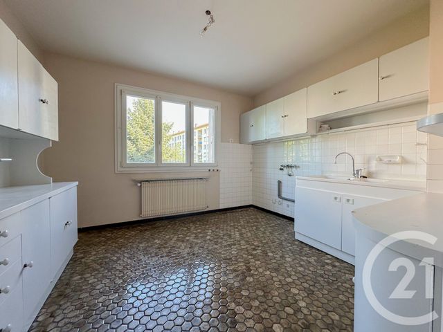 Appartement à vendre - 4 pièces - 86.08 m2 - CHAMPAGNE AU MONT D OR - 69 - RHONE-ALPES - Century 21 Agence Du Mont D'Or