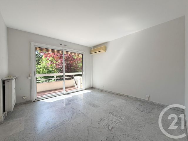 Appartement à vendre - 4 pièces - 86.08 m2 - CHAMPAGNE AU MONT D OR - 69 - RHONE-ALPES - Century 21 Agence Du Mont D'Or