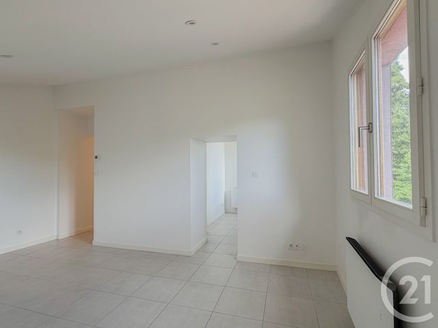 Appartement F1 à vendre - 1 pièce - 38.7 m2 - CHAMPAGNE AU MONT D OR - 69 - RHONE-ALPES - Century 21 Agence Du Mont D'Or