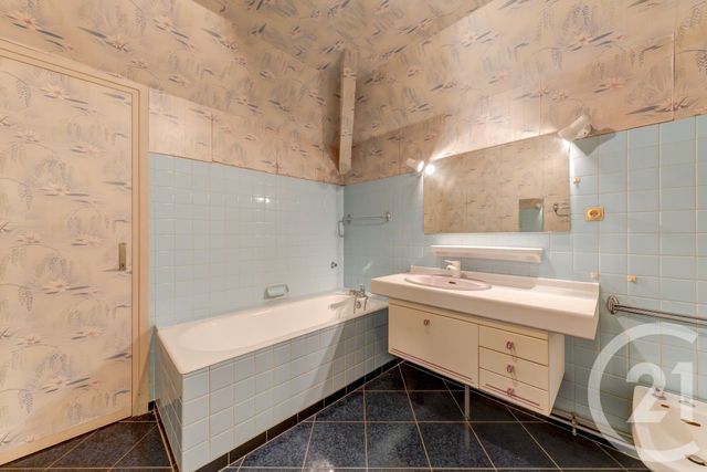 maison à vendre - 9 pièces - 241.48 m2 - LIMONEST - 69 - RHONE-ALPES - Century 21 Agence Du Mont D'Or