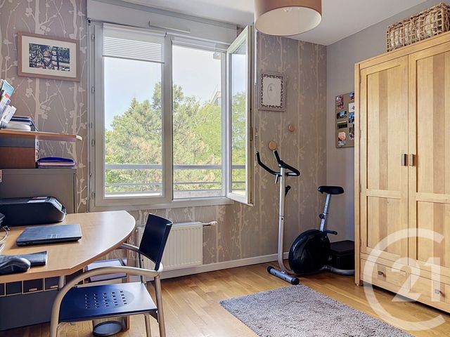 Appartement F4 à vendre - 4 pièces - 110.9 m2 - STE FOY LES LYON - 69 - RHONE-ALPES - Century 21 Agence Du Mont D'Or