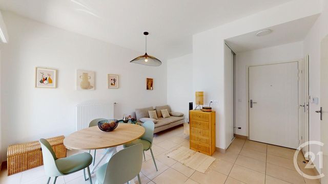 Appartement T2 à louer CHAMPAGNE AU MONT D OR
