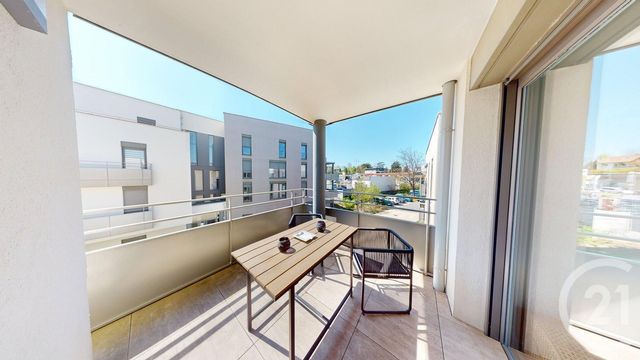 Appartement T2 à louer - 2 pièces - 42.12 m2 - CHAMPAGNE AU MONT D OR - 69 - RHONE-ALPES - Century 21 Agence Du Mont D'Or