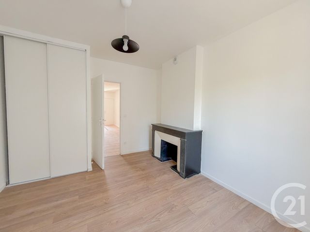 Appartement F3 à louer - 4 pièces - 69.44 m2 - CHAMPAGNE AU MONT D OR - 69 - RHONE-ALPES - Century 21 Agence Du Mont D'Or