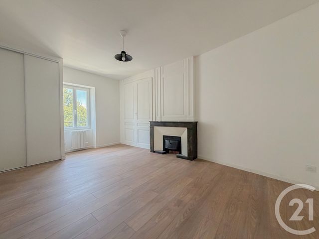 Appartement F3 à louer - 4 pièces - 69.44 m2 - CHAMPAGNE AU MONT D OR - 69 - RHONE-ALPES - Century 21 Agence Du Mont D'Or