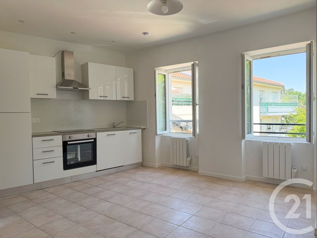 Appartement F3 à louer CHAMPAGNE AU MONT D OR
