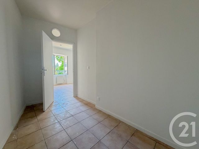 Appartement F3 à louer - 4 pièces - 69.44 m2 - CHAMPAGNE AU MONT D OR - 69 - RHONE-ALPES - Century 21 Agence Du Mont D'Or