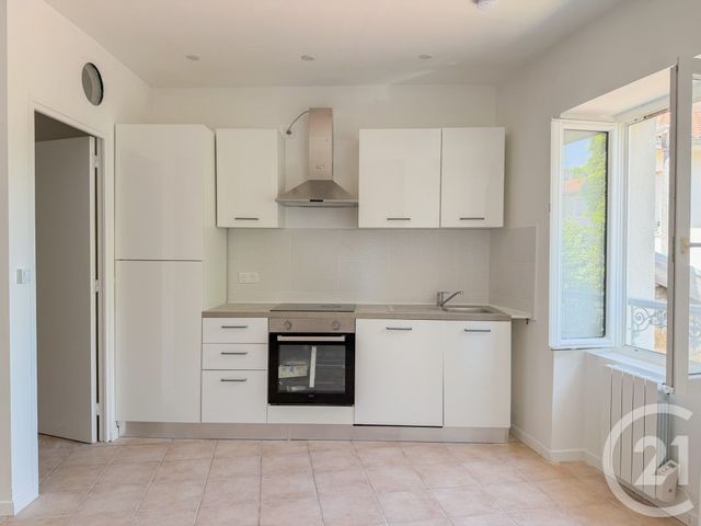 Appartement F3 à louer - 4 pièces - 69.44 m2 - CHAMPAGNE AU MONT D OR - 69 - RHONE-ALPES - Century 21 Agence Du Mont D'Or