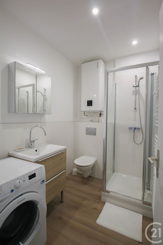 Appartement T2 à louer - 2 pièces - 35.11 m2 - CHAMPAGNE AU MONT D OR - 69 - RHONE-ALPES - Century 21 Agence Du Mont D'Or