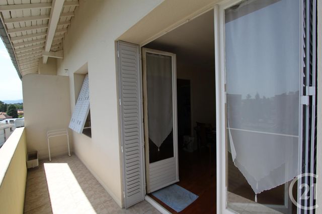 Appartement F4 à vendre - 4 pièces - 65.0 m2 - CHAMPAGNE AU MONT D OR - 69 - RHONE-ALPES - Century 21 Agence Du Mont D'Or
