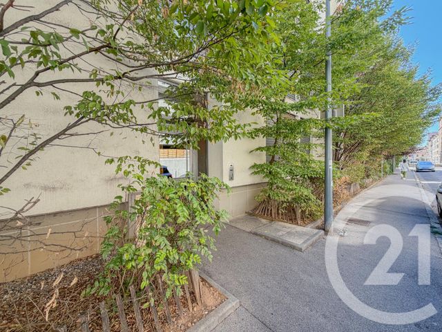 Appartement T3 à vendre - 3 pièces - 61.24 m2 - VILLEURBANNE - 69 - RHONE-ALPES - Century 21 Agence Du Mont D'Or