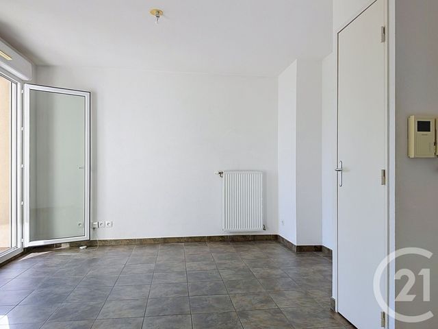Appartement F2 à vendre - 2 pièces - 40.76 m2 - CHAMPAGNE AU MONT D OR - 69 - RHONE-ALPES - Century 21 Agence Du Mont D'Or