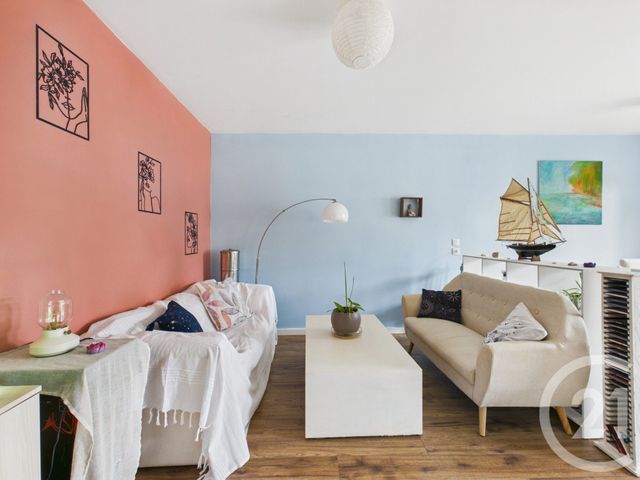 Appartement T3 à vendre - 3 pièces - 65.61 m2 - CHAMPAGNE AU MONT D OR - 69 - RHONE-ALPES - Century 21 Agence Du Mont D'Or